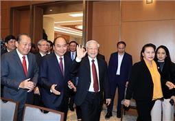 Việt Nam tăng trưởng nhanh hàng đầu khu vực cũng như trên thế giới